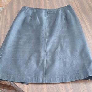 SarahTaylor Classic Black Leather Pencil Skirt